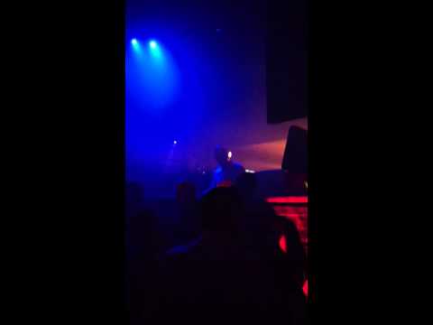 Soft Cell - Tainted Love ( Binum Remix ) Played by Ronald V @ Loic D Birthday 2012 ( 17.11.2012 )