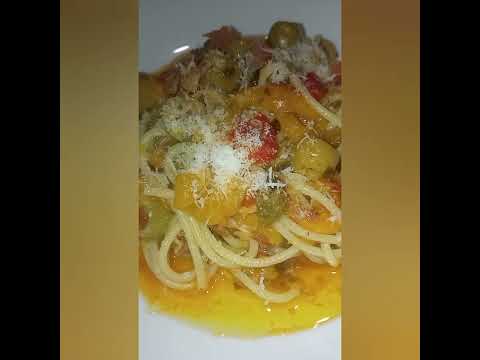 Spaghetti al sugo campestre 🫑🍅🌿🧄🧅🫒🌶️