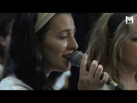 Corul de tineri și Orchestra Bisericii Betania din Chicago - Rătăcitor din lumea amară