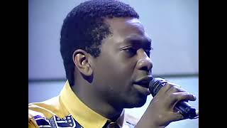 Youssou N&#39;Dour Feat - Neneh Cherry - 7 Seconds (1994)