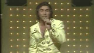 Billy &quot;Crash&quot; Craddock - Rub It In