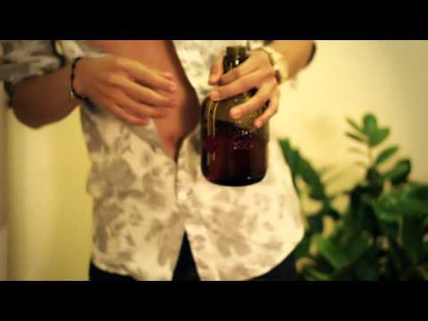 Los Titanes De Durango - Salucita De La Buena (Video Oficial)