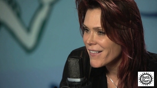 Beth Hart - No Place Like Home (Live Acoustic)