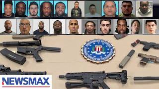 FBI Chicago crime sweeps net 500 arrests, illegal guns taken off streets | National Report