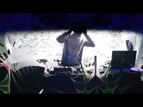 13/02/2016   KAMASUTRANCE   AMORPHOZ (darkpsy,forest)