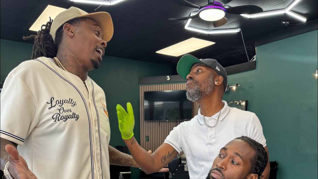 When D tells Pick how FINE Shardae is