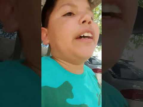 Romeo en catamarca con el paisaje bonito bonito