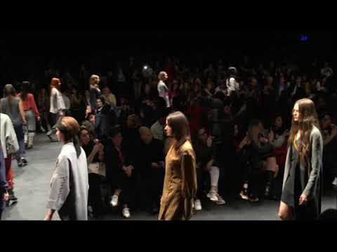 Mercedes-Benz Fashion Week Istanbul AW 19 | Özlem Erkan | Videoshoot By Fashionziner