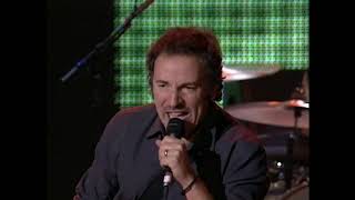 Bruce Springsteen performs &quot;The Promised Land&quot;  at the 1999 Hall of Fame Induction Ceremony