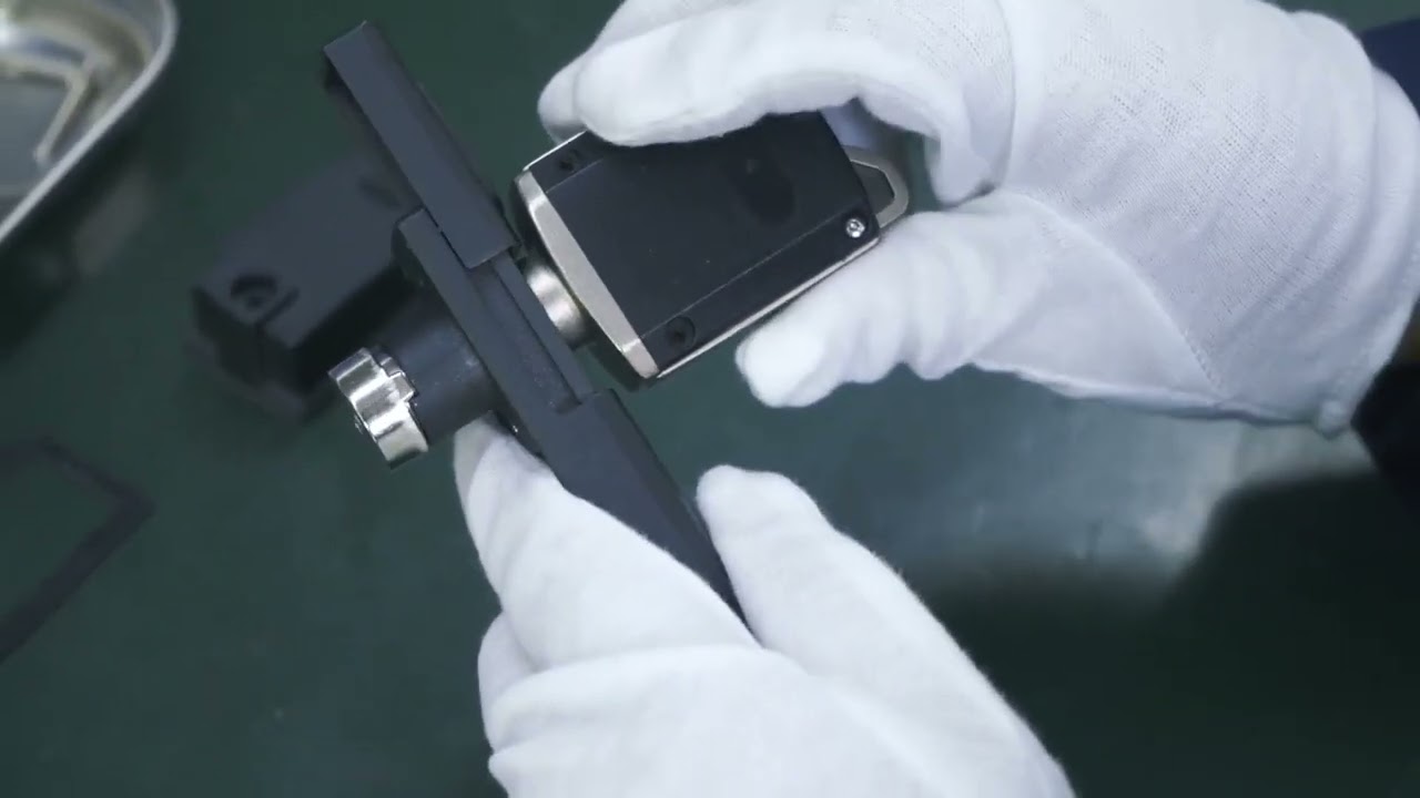 Lock Assemble Presentation Video Swing Handle Lock Rod Control MS840L