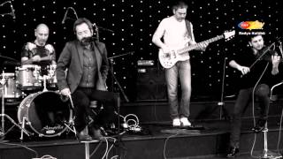 Feridun Düzağaç - Beni Bırakma (Canlı Performans)