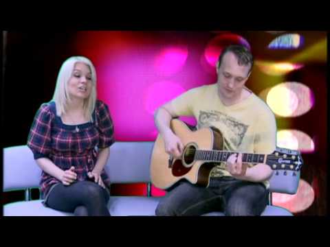 Exclusive: Hafdis Huld acoustic performance