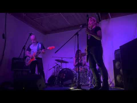 Play Video Youtube Video