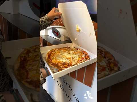La Pizzería D’Arte 24 horas regala pizza por su séptimo aniversario