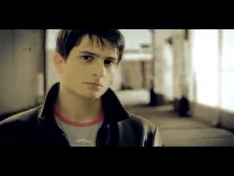 Marianna Hovhannisyan feat. HT Hayko - Heranum em Qez Sirelov (Official Music Video)