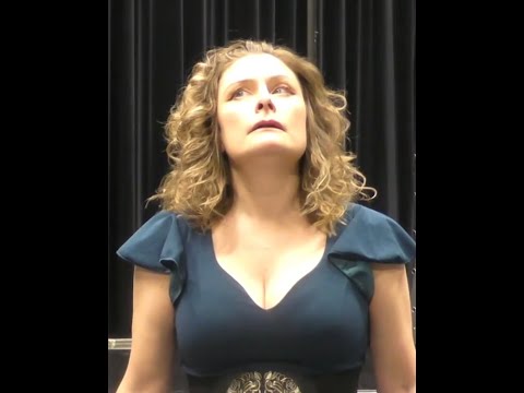 Heather Green sings“Vissi d'arte“ from Tosca by Giacomo Puccini.