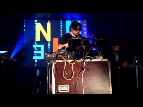 Zombie Nation - 01 - Supercake 53 (1234 Festival Shoreditch 09/07/2011)