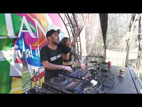 live @ Alliance Festival (Porto Alegre, Brasil) - Paralyzed - Joicey feat. Fabio Fusco