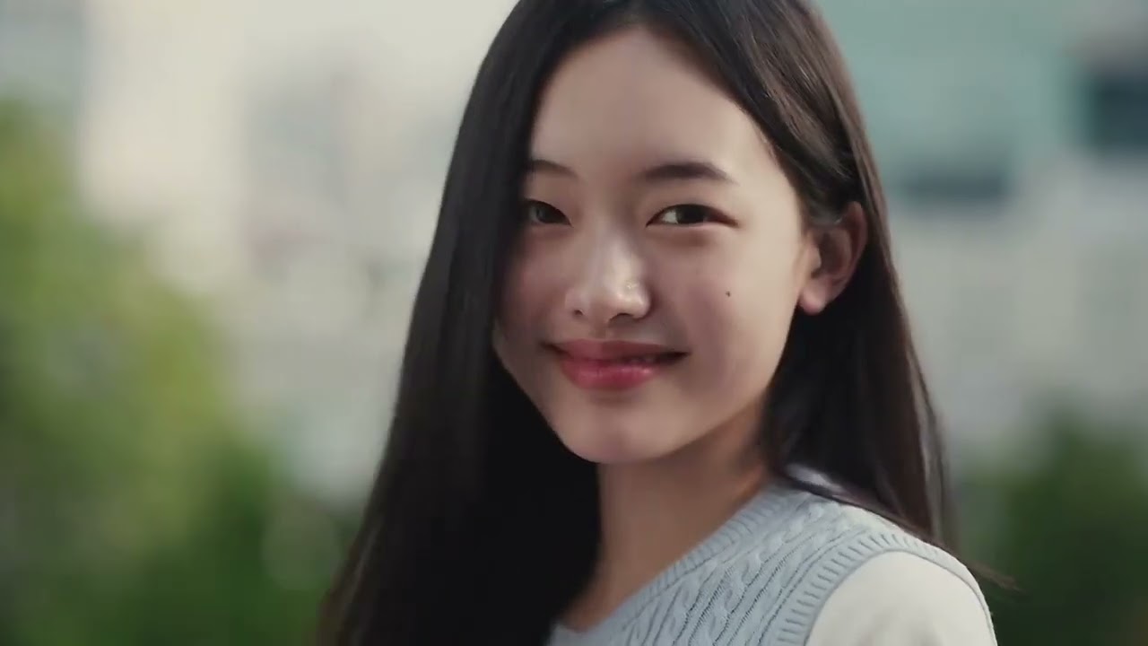 تابعوا البث المباشر #GalaxyUnpacked، لاكتشاف كيف سيصبح يومكم أكثر بساطة وسلاسة بفضل thumbnail