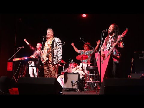 IGOR AND THE RED ELVISES: LIVE June 18, 2023 The Ritz San Jose, CA, USA / Igor Yuzov / Shannon Tobin