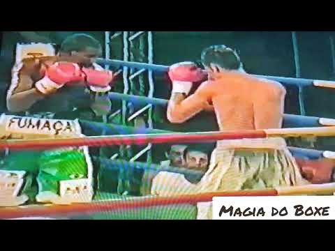Magia do Boxe // William Silva  X. Fernando Fumaça // ( Luta de Proficionais )
