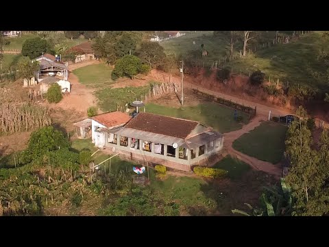 Chácara de 16.000 m2 a venda com 3 águas em Silvianópolis no Sul de Minas Gerais 