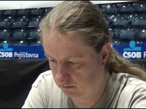 A 1.1. Novendra PRIASMORO   - GM Liviu-Dieter NISIPEANU  0 - 1