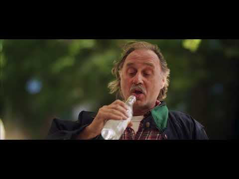 Huora - Kaikki kaatuu