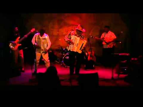 Nathan Williams & The Zydeco Cha Chas - Follow Me Chicken