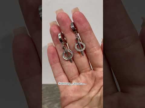 Подарок девушке необычные серьги "Серебристые большие гвозди в кольце" ювелирная медицинская сталь в коробочке - фото 2 - id-p2038316396