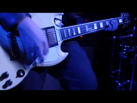 Tocatas clandestinas/Tomates Rocky