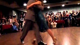 Raymond Chu y Lily Cheung (HK) @ 2011 Seoul Tango Festival, Reto Milonga, performance 2