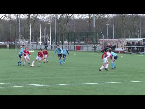 22-03-2017: FC Utrecht JO10-1 - Alphense Boys JO11-1 (2e helft, score 3-2, tussenstand 4-2) )