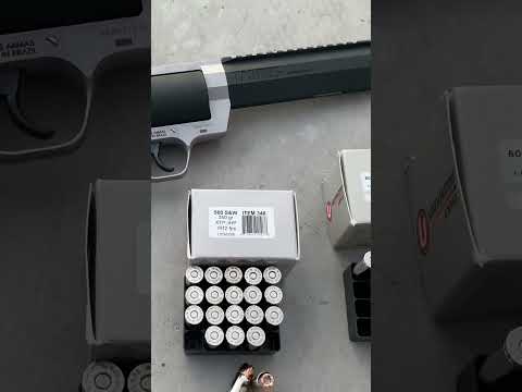 Taurus Raging Hunter 500 Magnum #handcannon #guns #shooting #viral