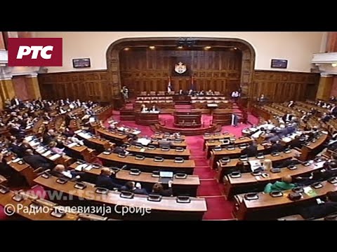 Oštra skupštinska polemika o Šešeljevom mandatu