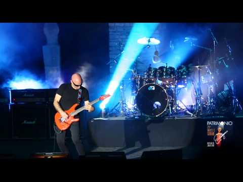 Joe Satriani - Nuits de la Guitare 2014