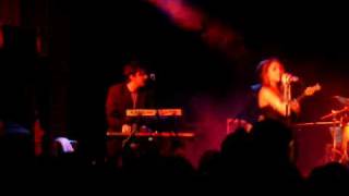 Gabriella Cilmi - Got no place to go (live)