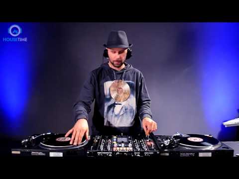 housetime.sk session #24 - Bollo