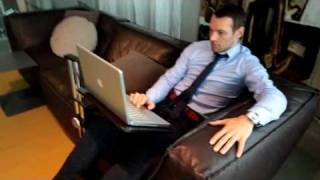 Lounge wood Dark ergonomic laptop desk to use it on armchair bed sofa