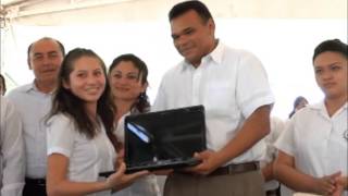 preview picture of video 'Inaugura el Gobernador un nuevo Centro Comunitario de Bienestar Digital en Cansahcab'