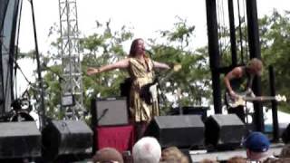 Ida Maria - Stella (Live) @ Lollapalooza 2009 (Chicago, IL)