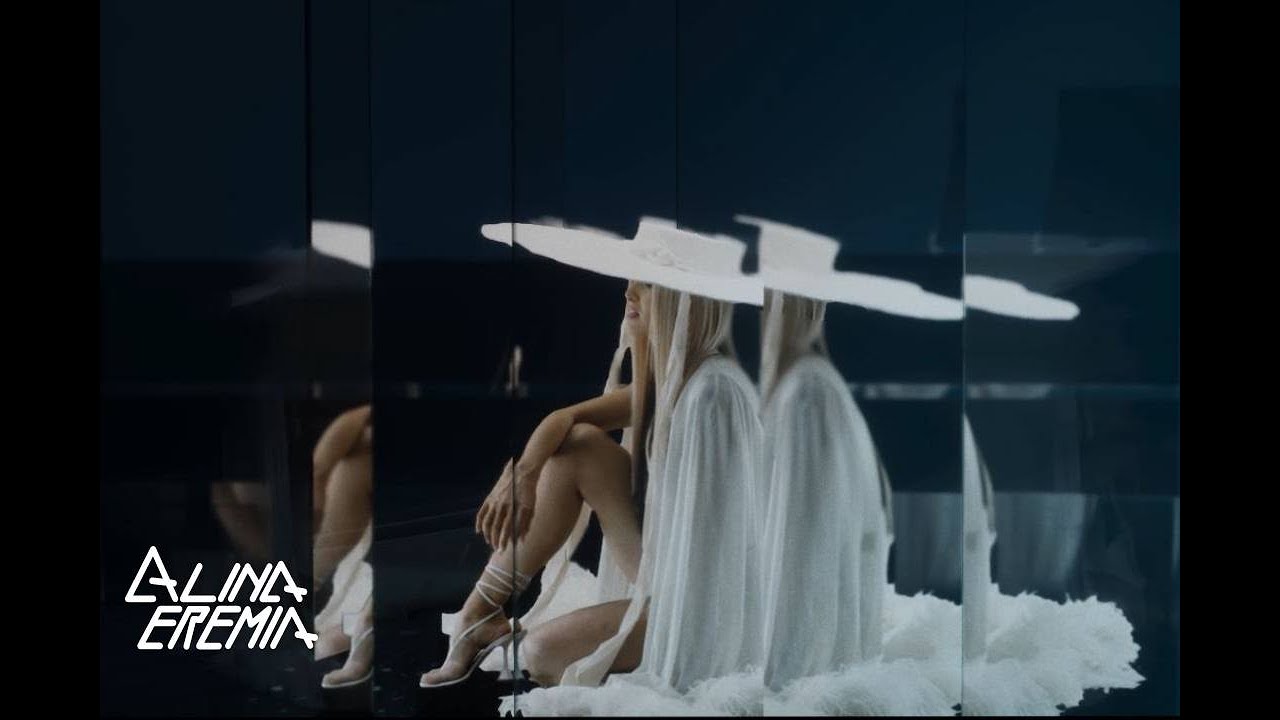 Alina Eremia — Cerul roșu