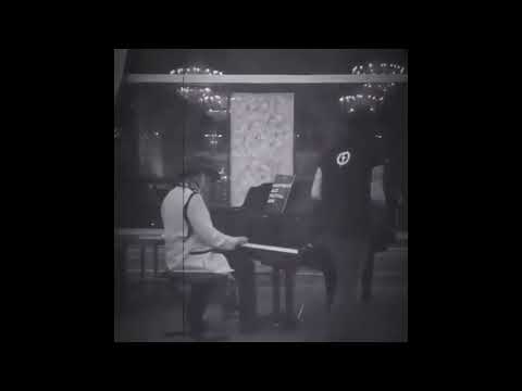 2018 07 05 Johnny Depp playing piano at the Montreux Jazz Festival