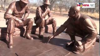 preview picture of video 'NAMPA: OMUGULUGWOMBASHE Hundreds of mourners bury War Hero Ithete  07 SEPT 2014'