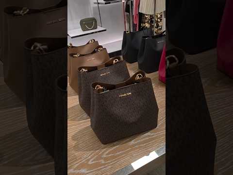 Michael Kors outlet👜 #fashion  #shopping #shorts