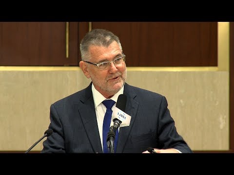 Peter Hayes - Why Did the Holocaust Happen?