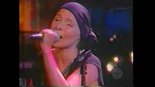 Emiliana Torrini plays "To Be Free" on the Late Late Show with Craig Kilborn - August 8, 2001