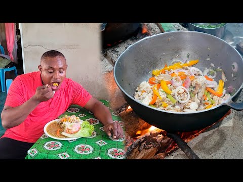 Comiendo el mejor Bacalao a la Mala, El Rey del Salciao