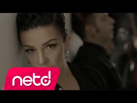 Böyle Akşamlar - Model