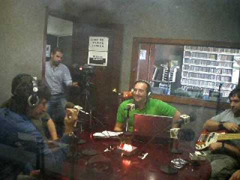 download lagu mp3 mp4 Rdio Amrica Am, download lagu Rdio Amrica Am gratis, unduh video klip Rdio Amrica Am